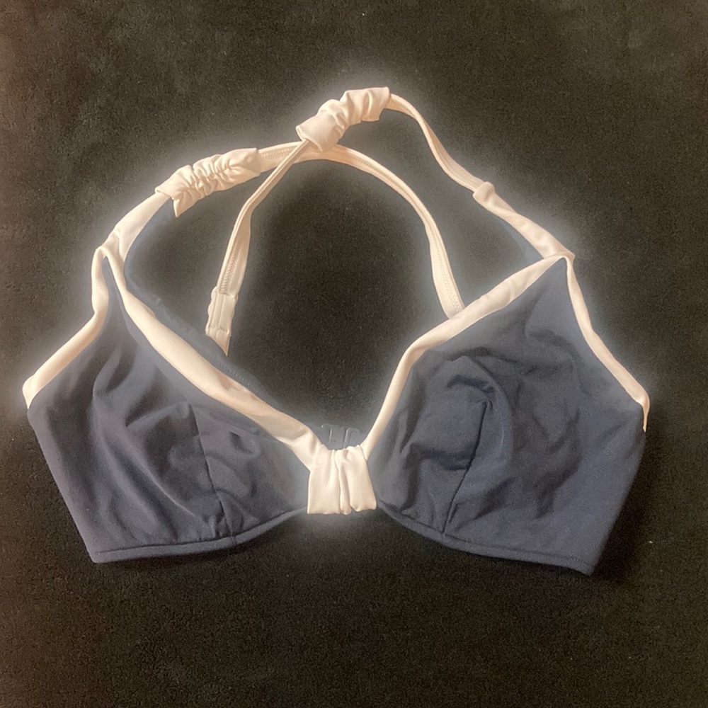 Seafolly Size 8 blue and white bikini top